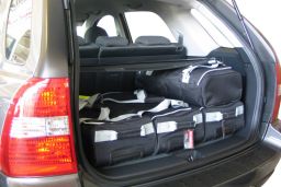 Kia Sportage II (JE) 2004-2010 Car-Bags.com travel bag set (2)