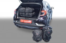 Renault Captur 20149- 5 door Car-Bags.com travel bag set (1)
