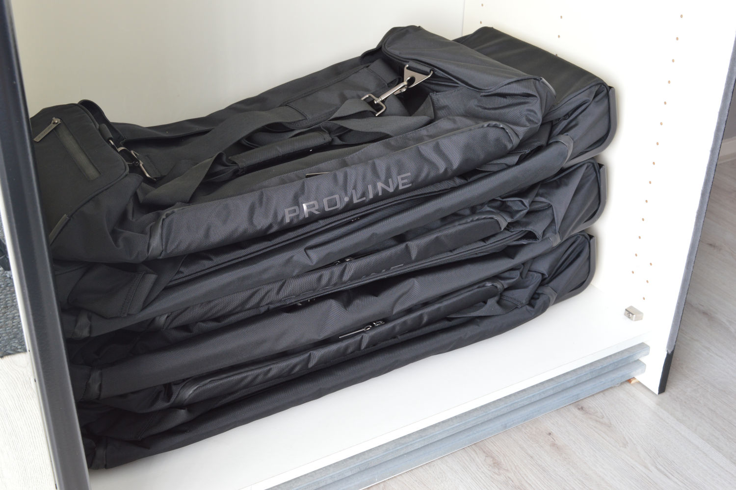 Jedes Car-Bags.com Reisetaschen Set lässt sich vollständig zusammenfalten