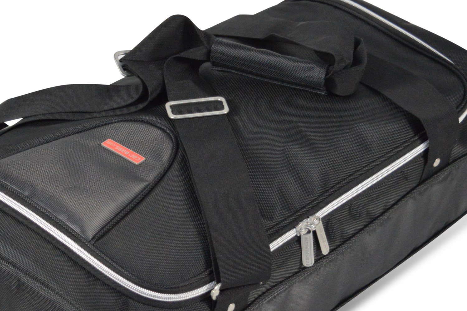 Car-Bags.com reistassen zijn voorzien van handige verstelbare banden