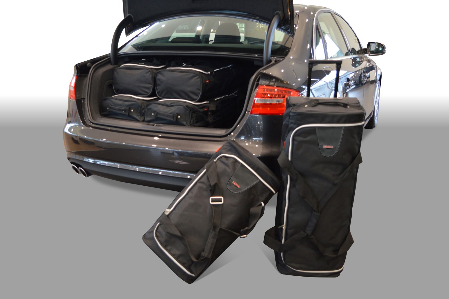 Set de sacs de voyage convient à Audi A4 (B8) 2008-2015 4 portes tricorps Original