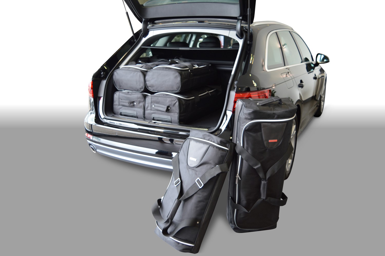 Travel bag set Audi A4 Avant (B9) 2015-present wagon