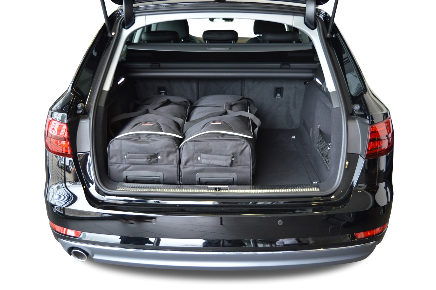 Travel bag set Audi A4 Avant (B9) 2015-present wagon