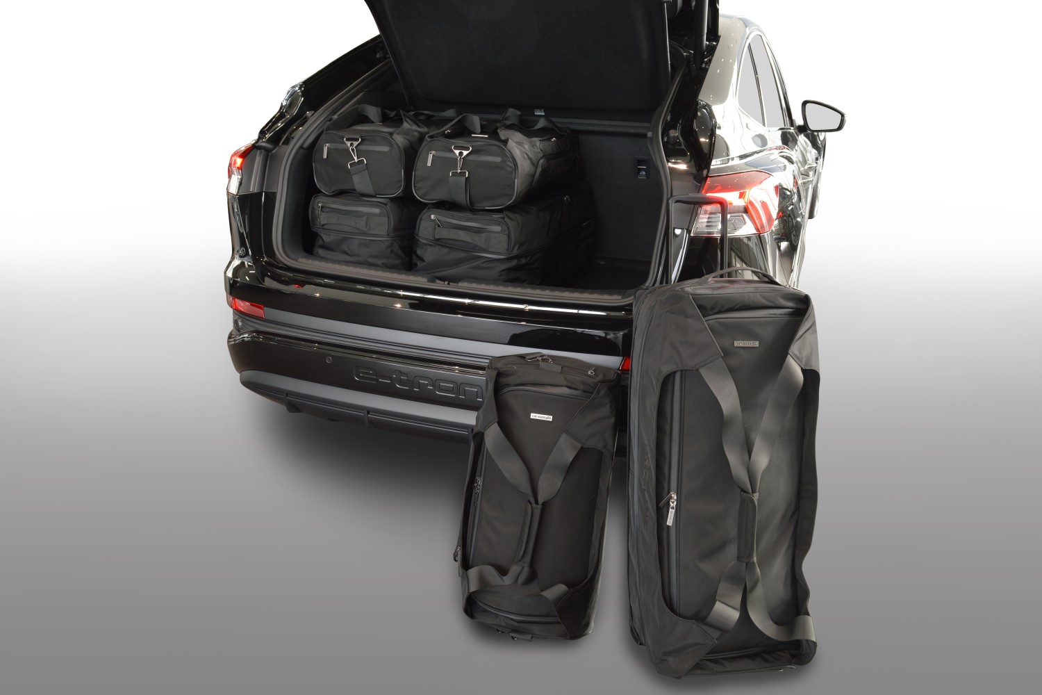 Travel bag set Audi Q4 Sportback e-tron (FZ) 2021-present Pro.Line