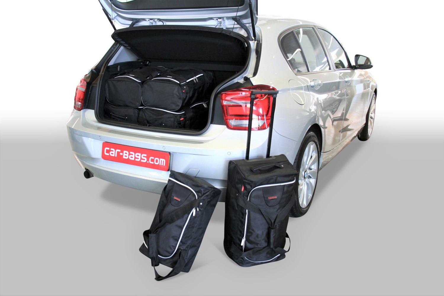 Set de sacs de voyage convient à BMW Série 1 (F21 - F20) 2011-2019 3 & 5 portes bicorps Original