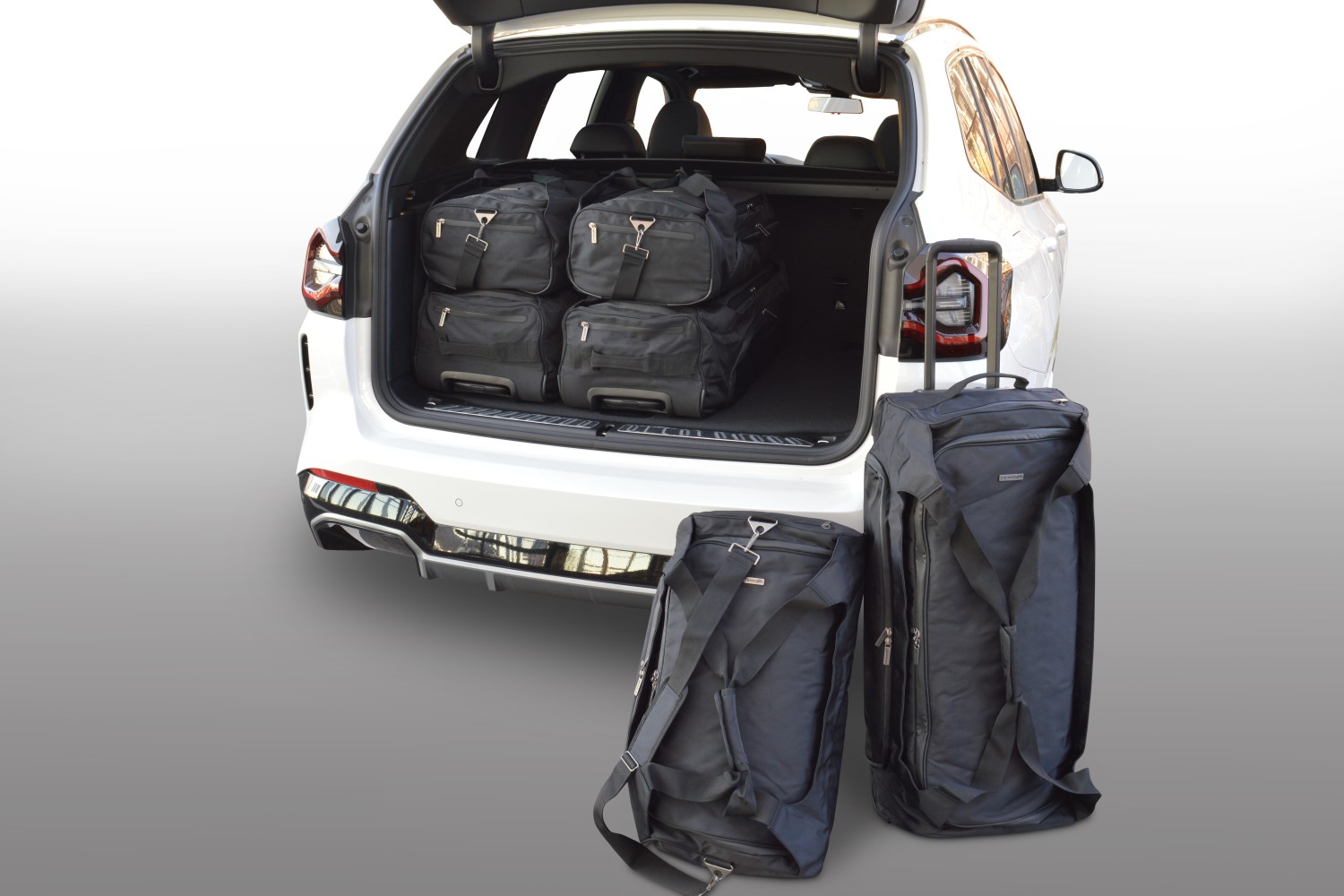 Set de sacs de voyage convient à BMW iX3 (G08) 2020-présent Pro.Line