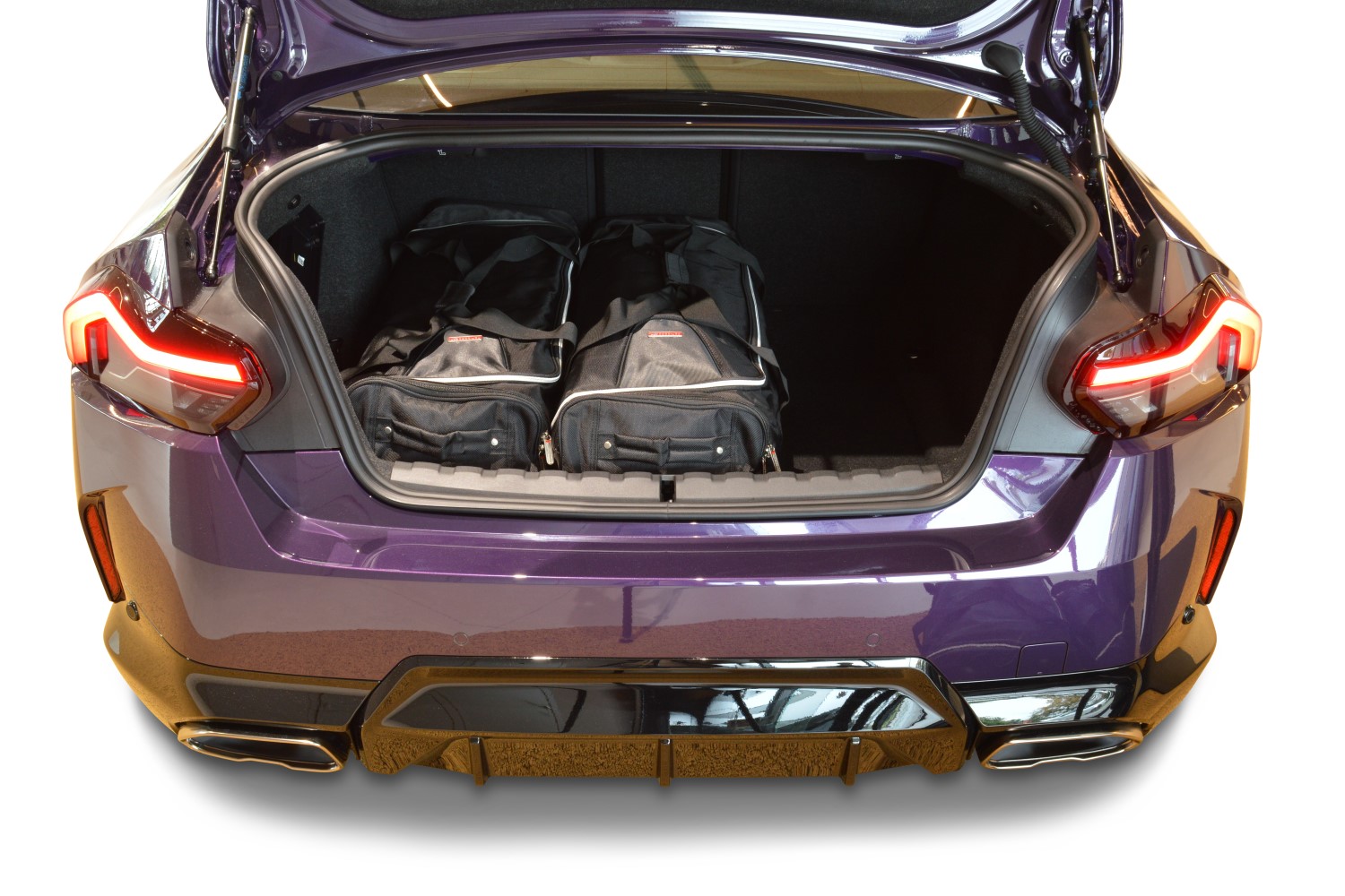 Travel bag set BMW 2 Series Coup&eacute; (G42) 2021-present (2)