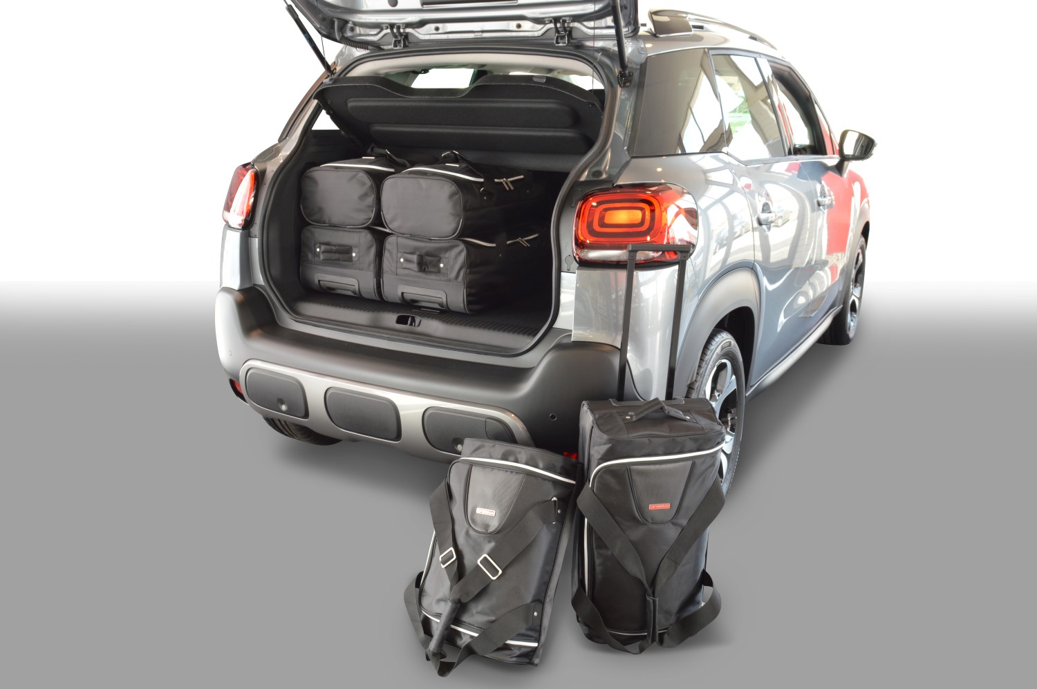 https://www.car-bags.com/images/stories/virtuemart/product/c21001s-citroen-c3-aircross-2017-car-bags-1.jpg