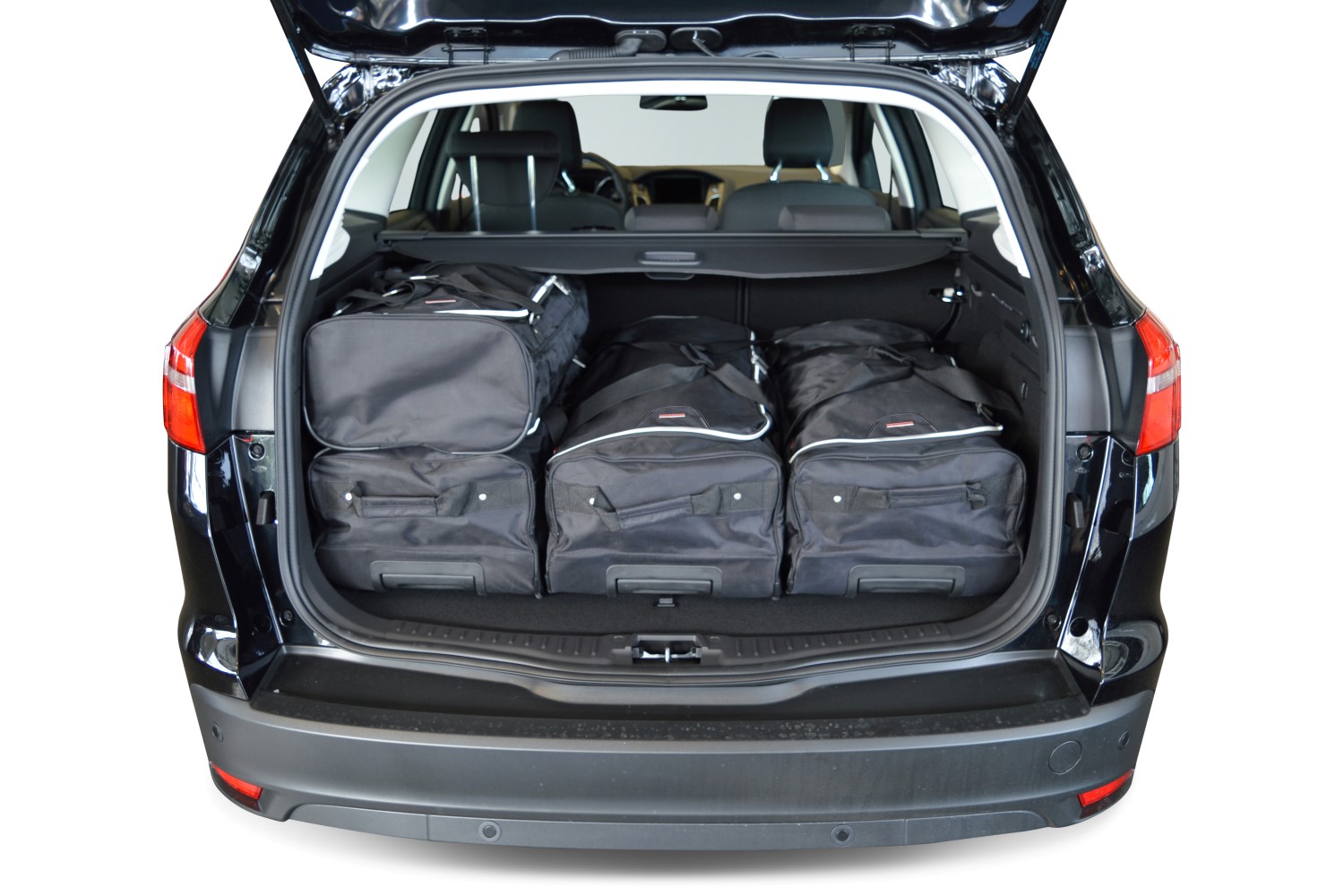 comfortabel Protestant transmissie Reistassen Ford Focus III | Car-Bags.com