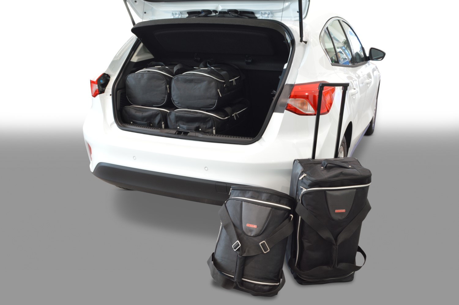 Set de sacs de voyage convient à Ford Focus IV 2018-présent 5 portes bicorps Original