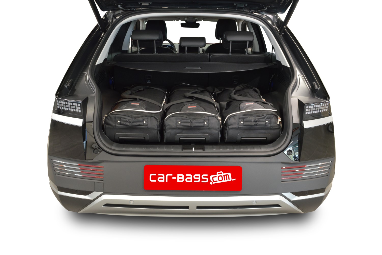 Travel bag set Hyundai Ioniq 5 (NE) 2021-present (2) Travel bag set Hyundai Ioniq 5 (NE) 2021-present (2)