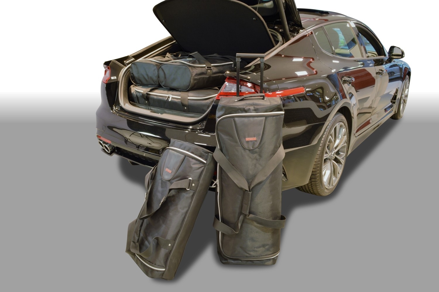 Set de sacs de voyage convient à Kia Stinger (CK) 2017-présent 4 portes tricorps Original