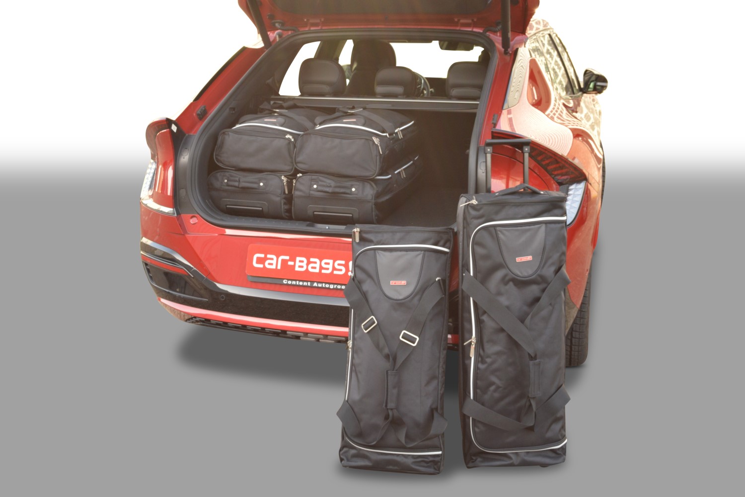 Travel bag set Kia EV6 2021-present