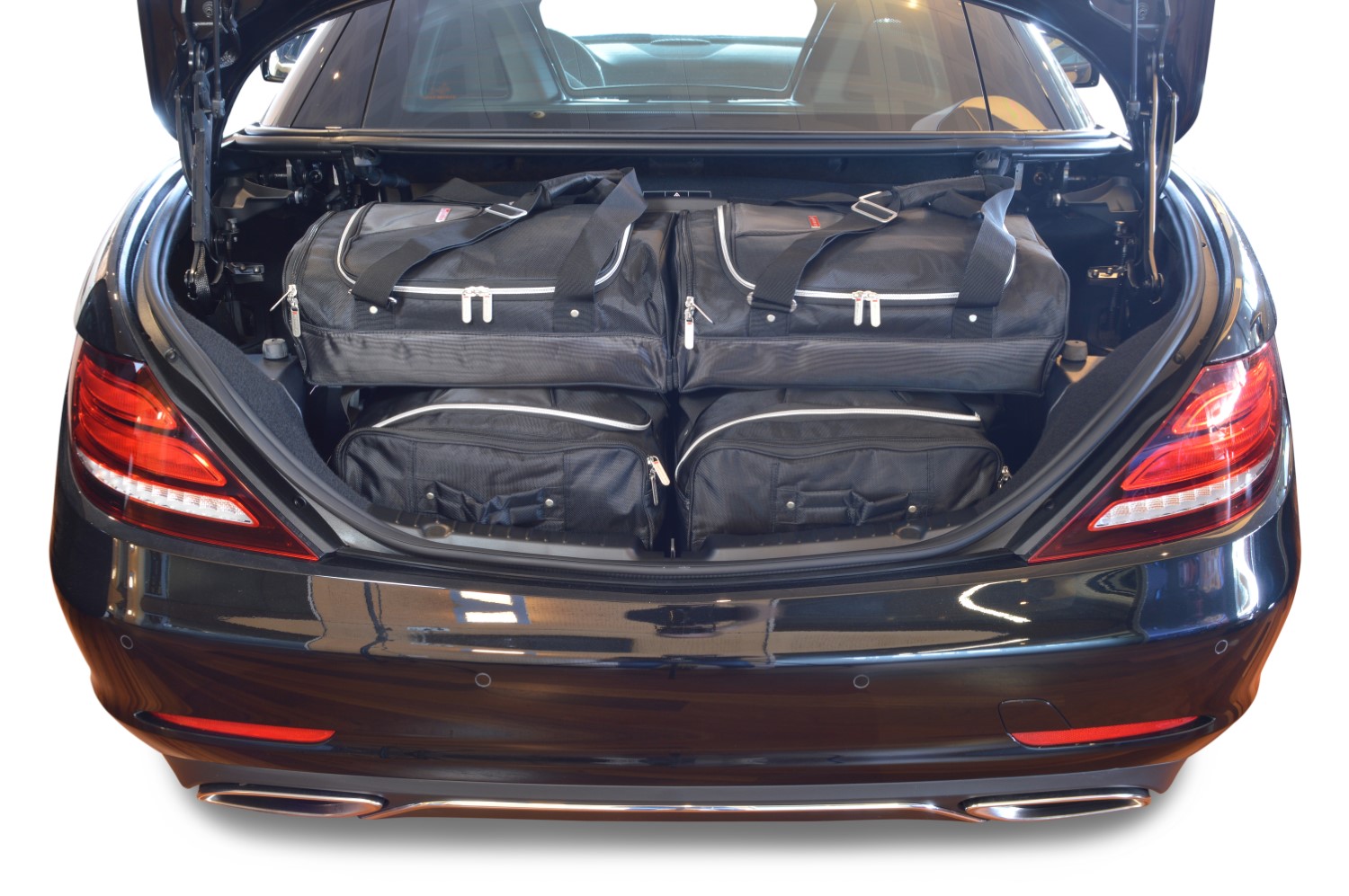 Mercedes-Benz SLK Luggage Bags ( R172 2012+) – St. John's Institute (Hua  Ming)
