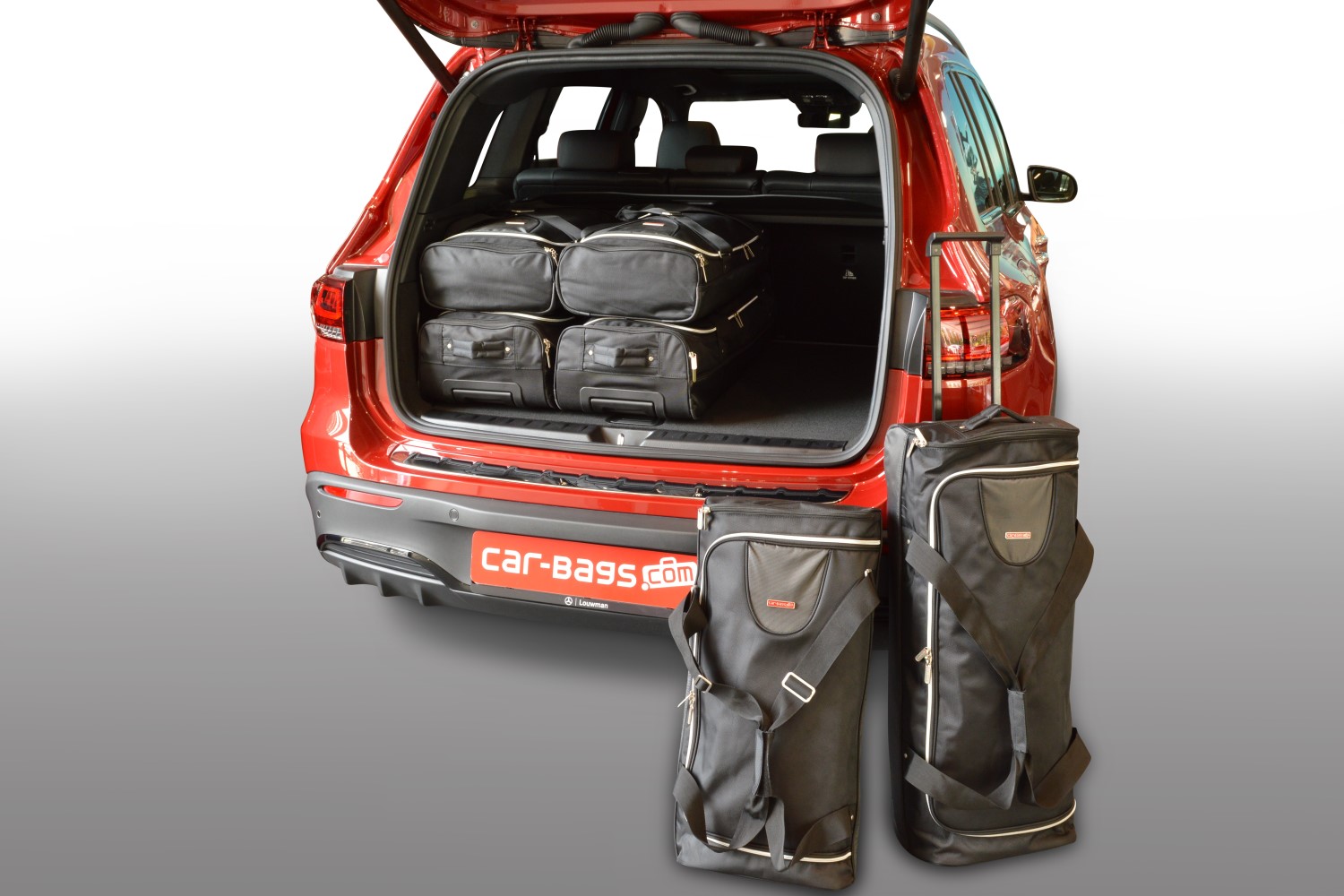 https://www.car-bags.com/images/stories/virtuemart/product/m25901s-mercedes-benz-eqb-x243-2021-car-bags-1.jpg