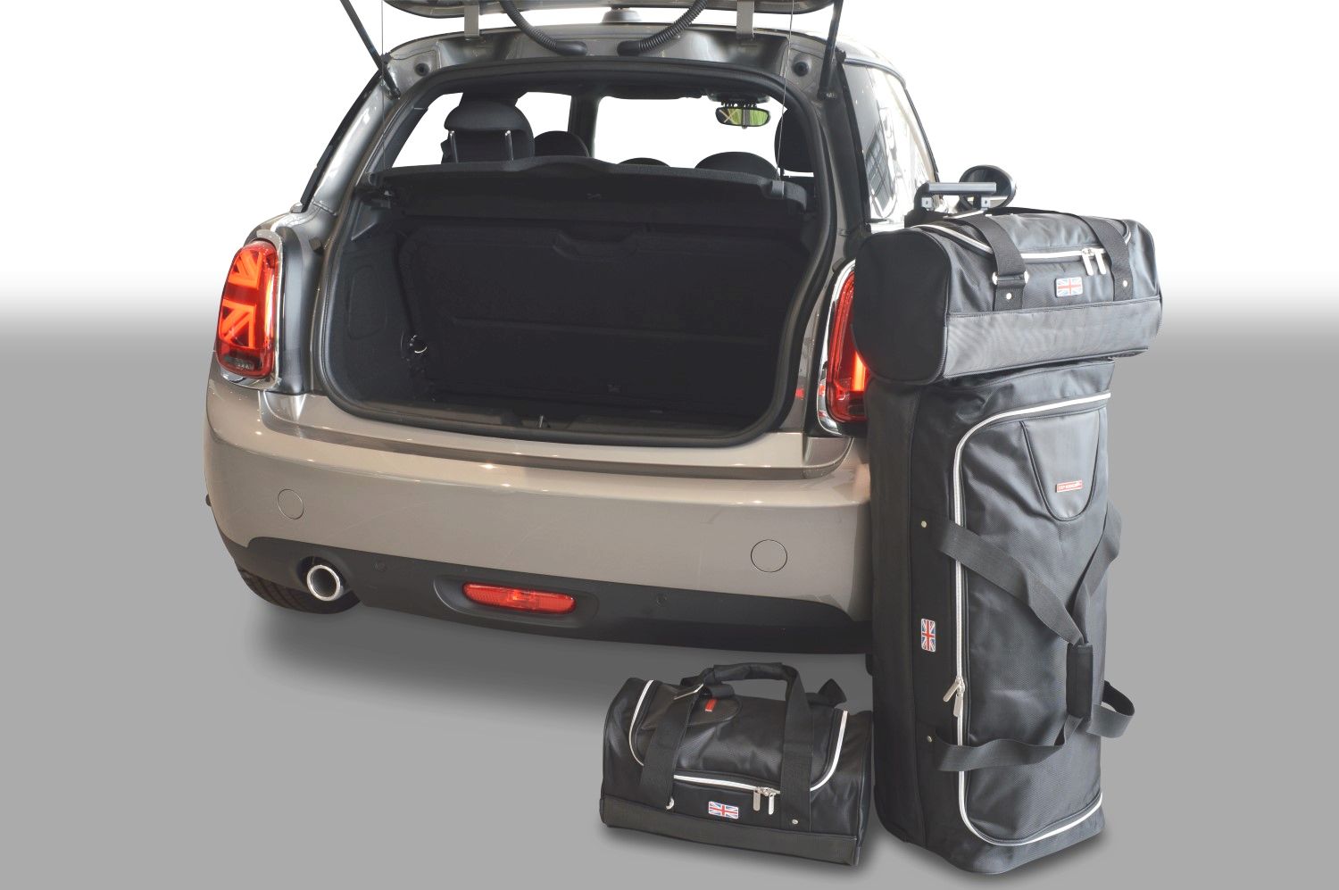 Travel bags fits Mini Countryman (F60) tailor made (6 bags), Time and  space saving for € 379, Perfect fit Car Bags