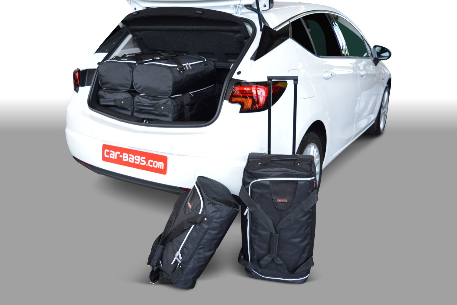 https://www.car-bags.com/images/stories/virtuemart/product/o11201s-opel-astra-k-5d-2015-car-bags-1.jpg