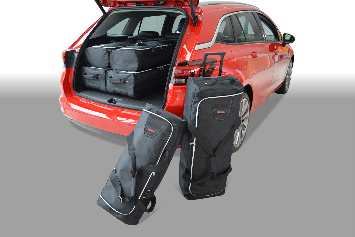 Opel Astra K Sports Tourer autotassen op maat | Car-Bags.com