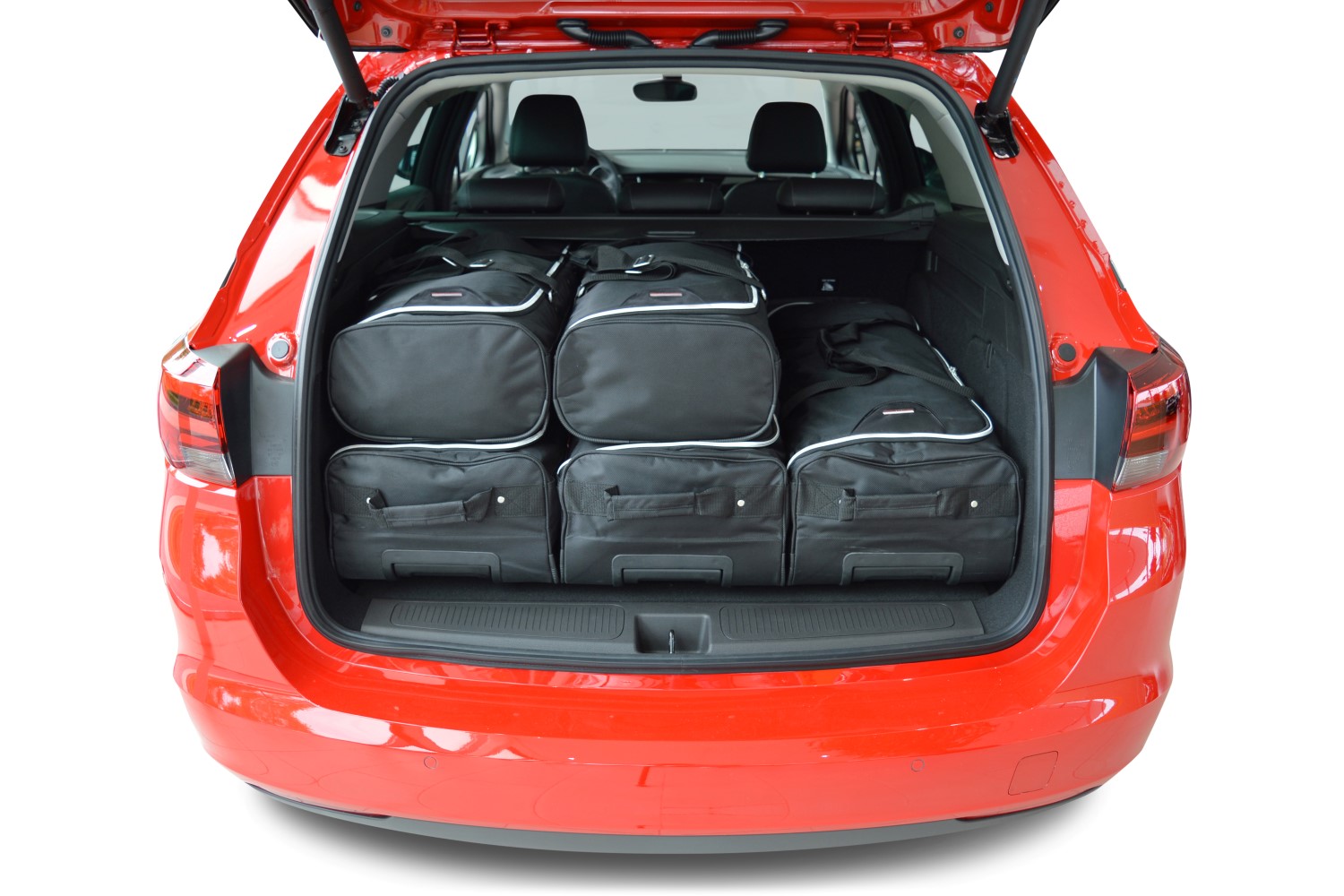 Travall Liner Tappetino Bagagliaio In Gomma Per Opel Astra Sports Tourer (2015-2021) – Vasca Baule Specifica TBM1151
