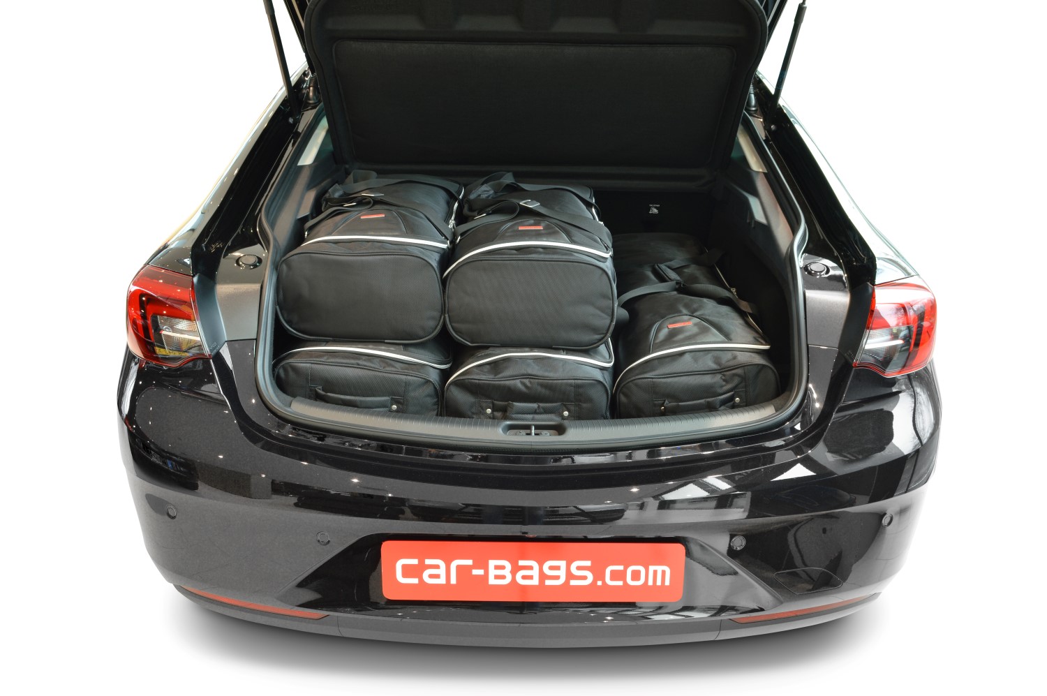 Opel Insignia B Grand Sport 2017- 5 door Car-Bags.com travel bag set (3) Opel Insignia B Grand Sport 2017- 5 door Car-Bags.com travel bag set (3)