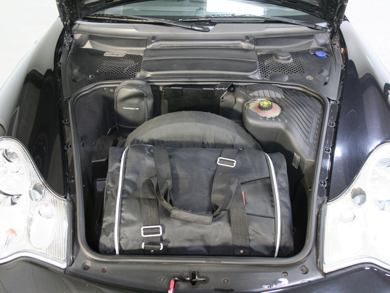 Porsche 911 (996) 2WD + 4WD without CD changer 1997-2006 Car-Bags reistassen - travel bags - Reisetaschen - sacs de voyage_pro