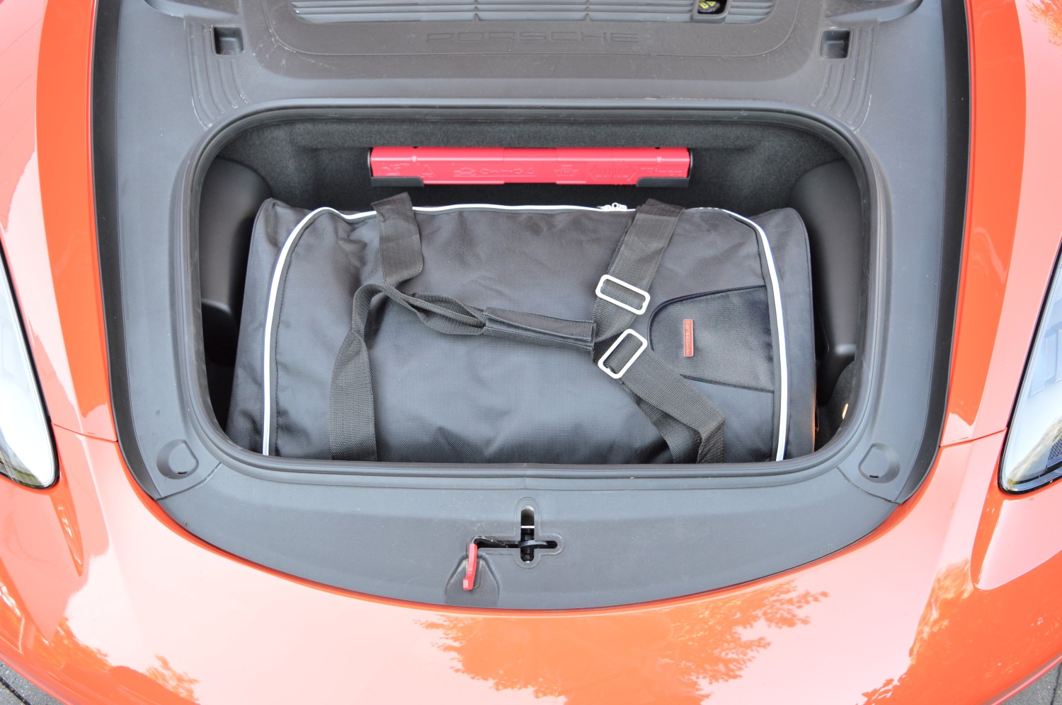 Carbags Kofferraum Trolleytasche passend für Porsche Cayman 2012