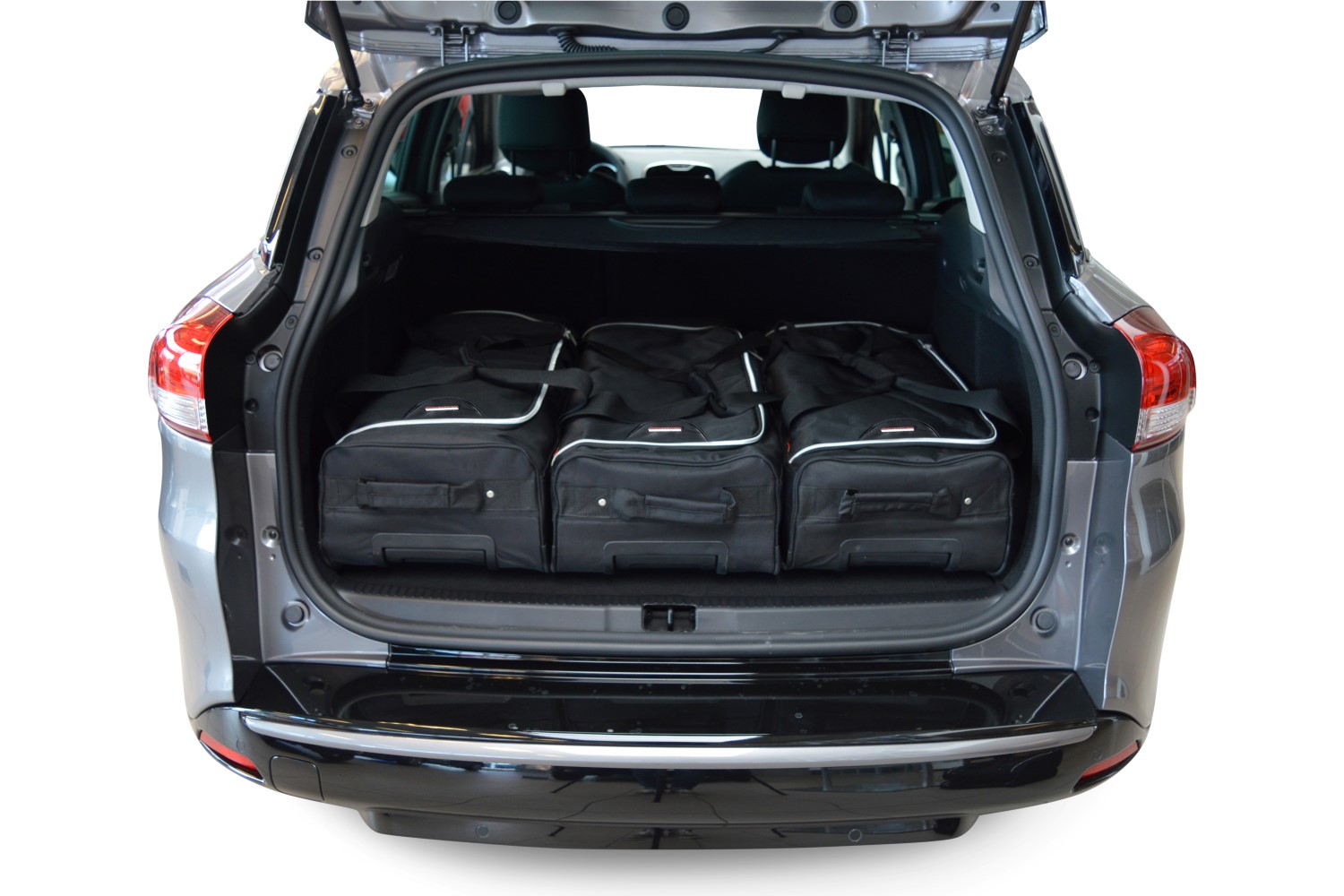 clio renault clio iv estate grandtour 2013 present car clio renault clio iv estate grandtour 2013 present car
