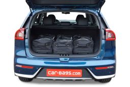 Kia Niro 2016- Car-Bags.com travel bag set (2)
