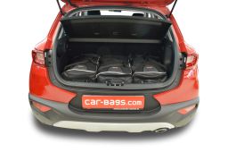 Kia Stonic (YB) (without adjustable boot floor) 2017- Car-Bags.com travel bag set (2)