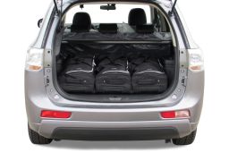 Mitsubishi Outlander 2012- Car-Bags.com travel bag set (2)