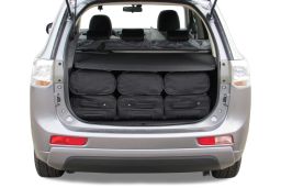 m10601s-mitsubishi-outlander-12-car-bags-4.jpg