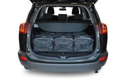 t11001s-toyota-rav4-iv-xa40-2013-car-bags-2.jpg