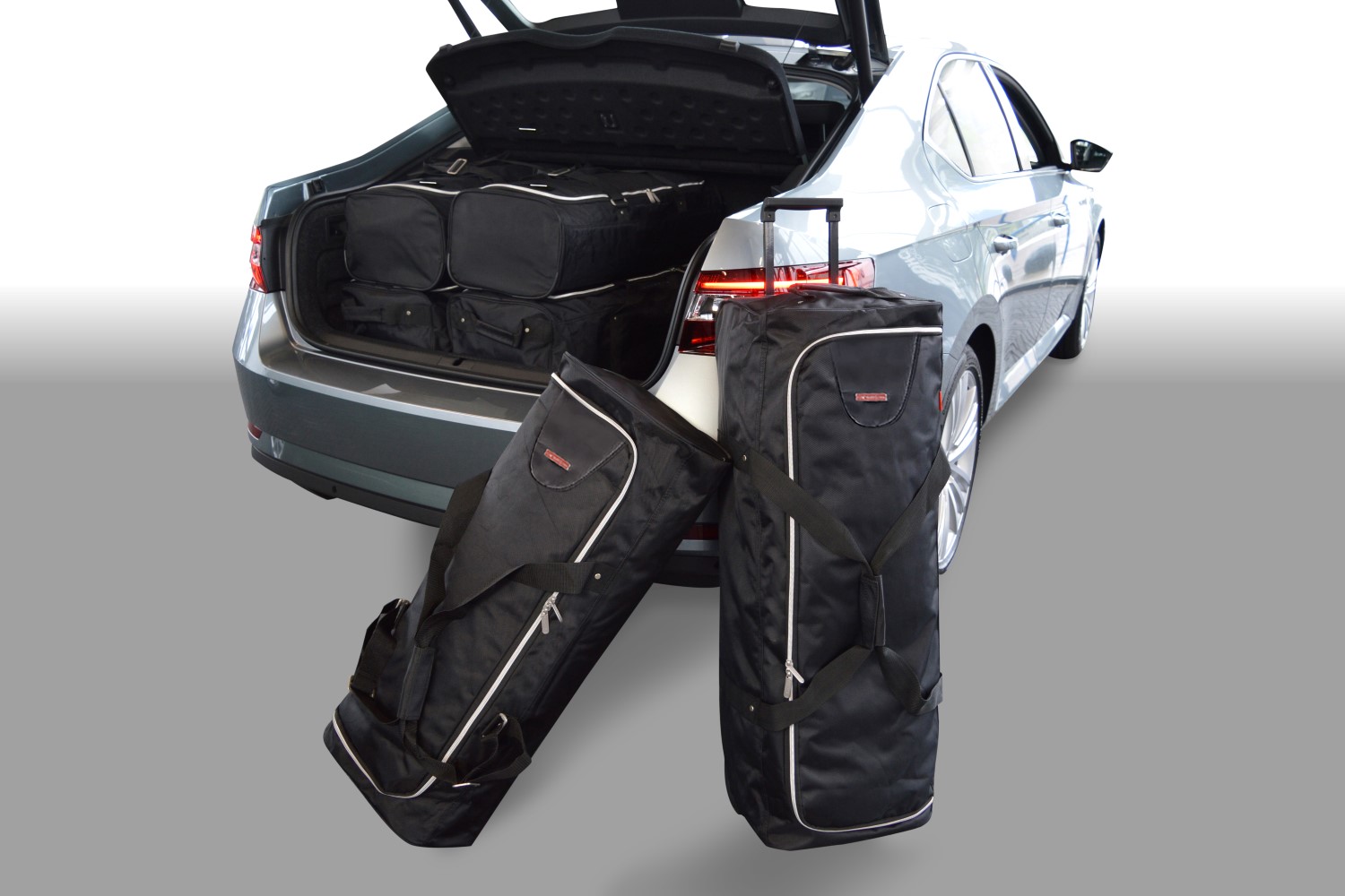 Travel bag set Skoda Superb III (3V) 2015-present 5-door hatchback