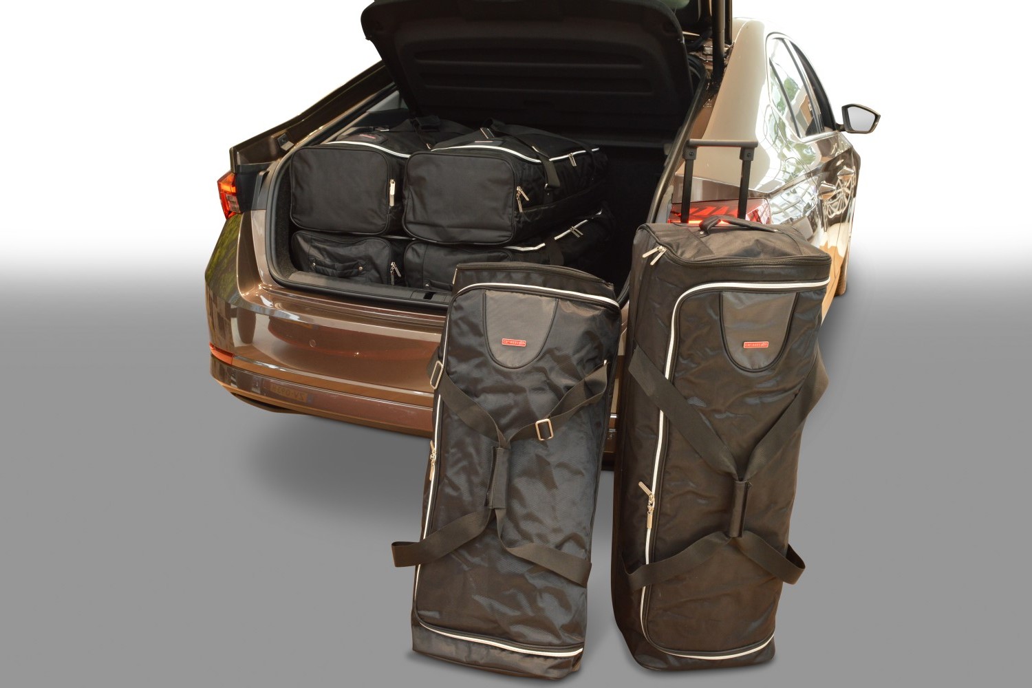 Travel bags fits Skoda Rapid Spaceback (NH1) tailor made (6 bags