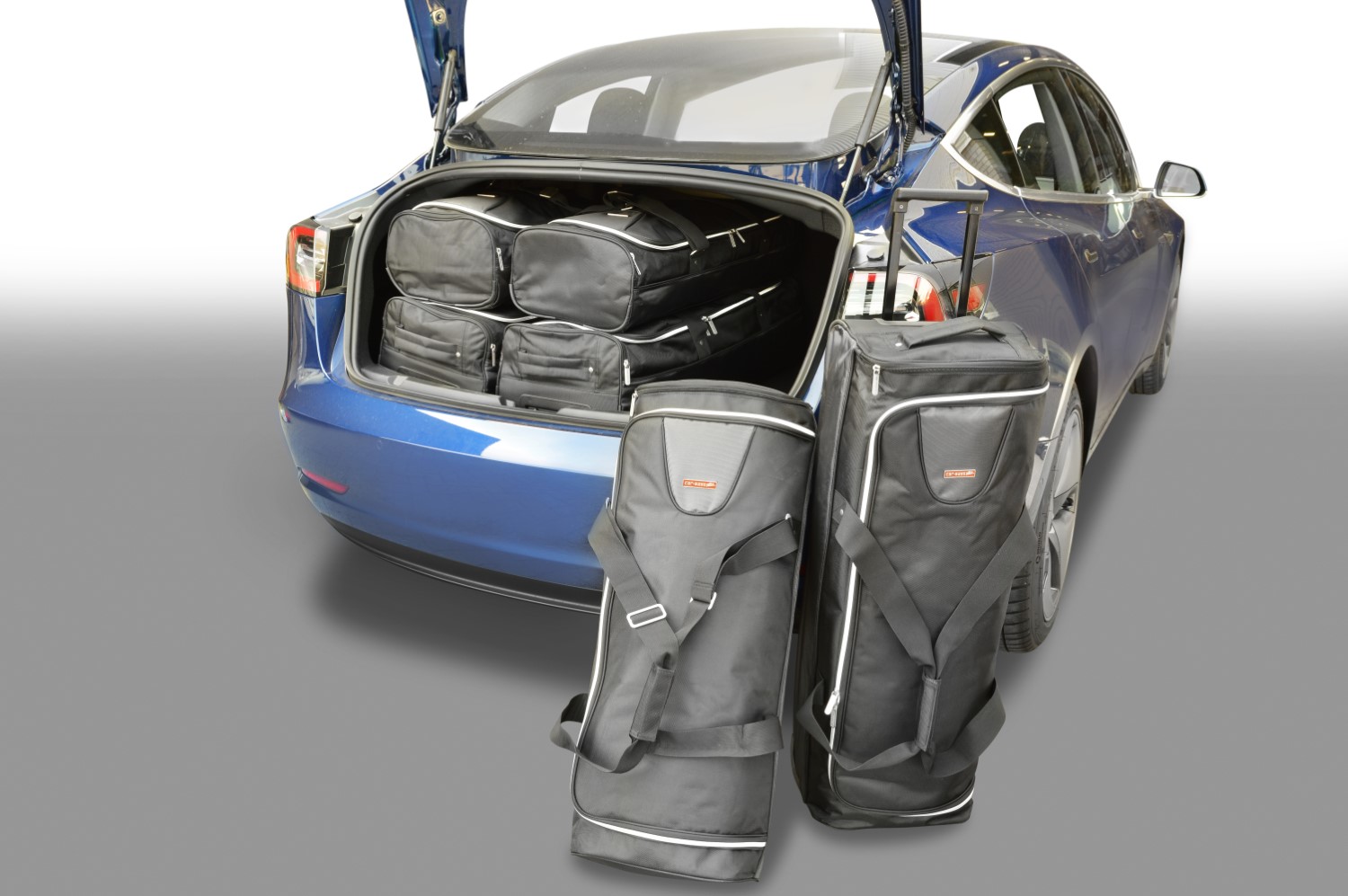 Travel bags Tesla Model 3 | Car-Bags.com