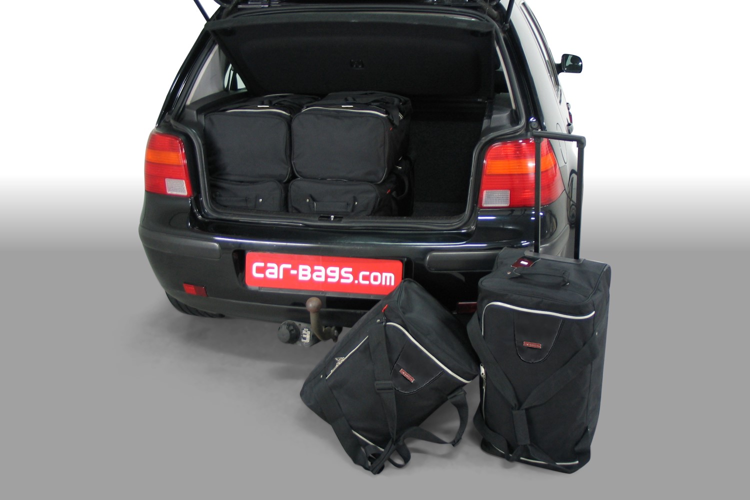 Set de sacs de voyage convient à Volkswagen Golf IV (1J) 1997-2003 3 & 5 portes bicorps Original