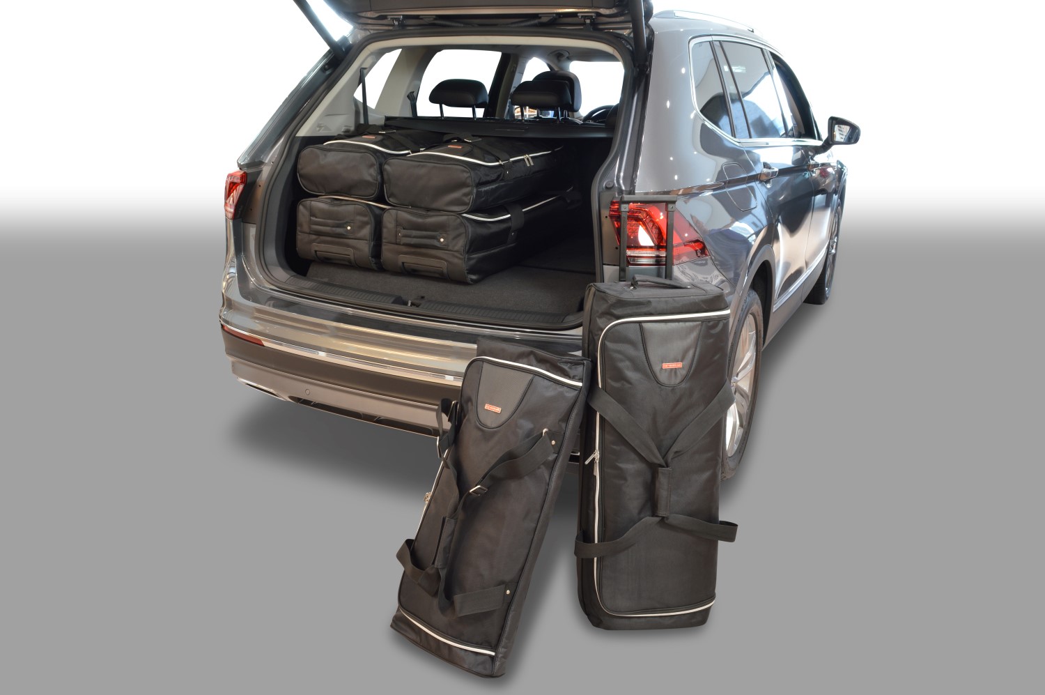rensi liner Kofferraumschalenmatte für VW Tiguan II Allspace 7-Sitzer 3.  Sitzreihe versenkt Bj. 03.17
