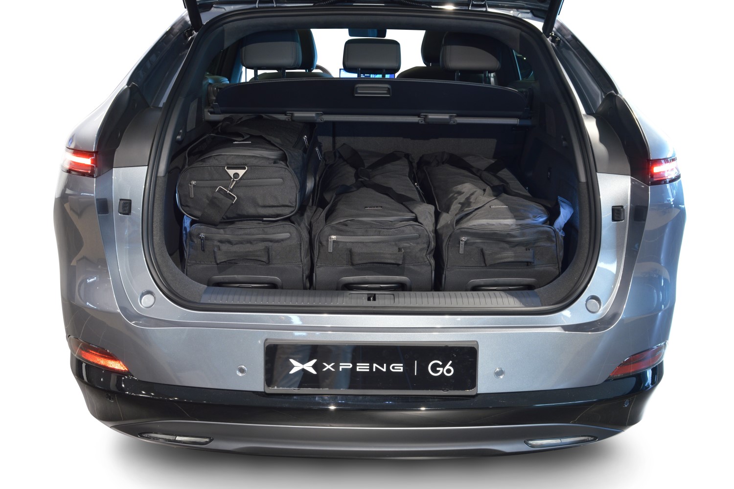 Travel bag set suitable for XPeng G6 2023-present Pro.Line (3) Travel bag set suitable for XPeng G6 2023-present Pro.Line (3)