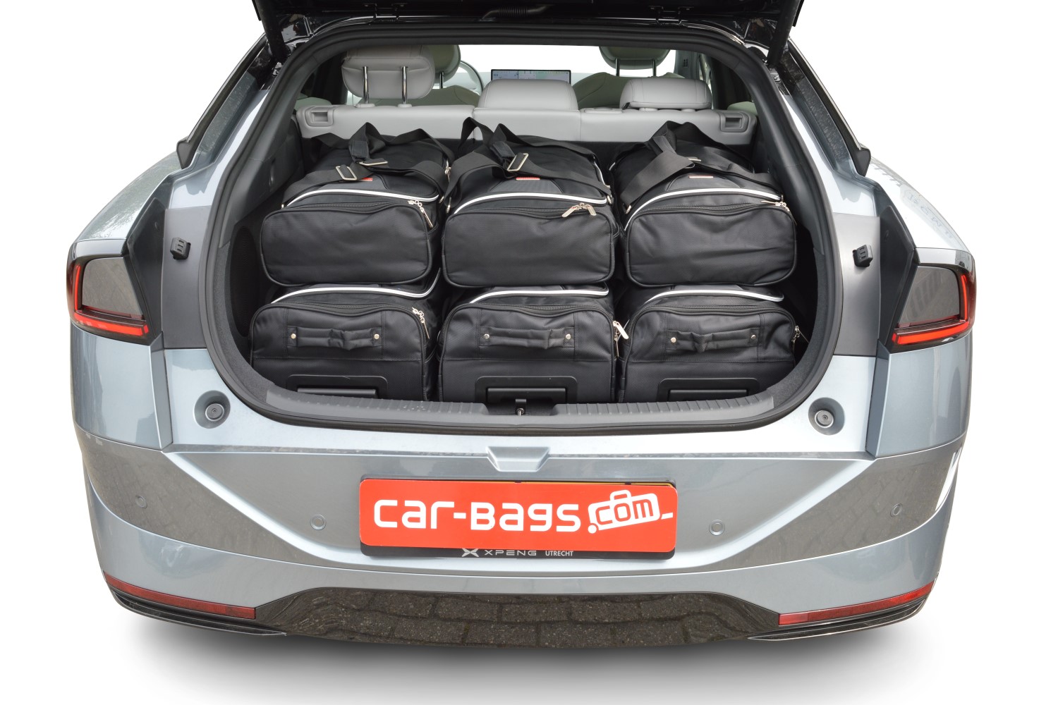 Travel bag set suitable for XPeng P7+ 2024-present Original (4) Travel bag set suitable for XPeng P7+ 2024-present Original (4)